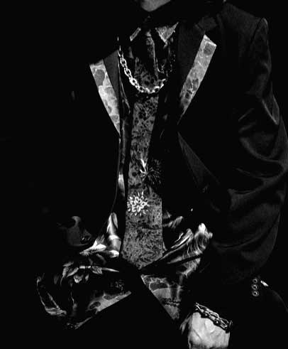 Takeshi Kitano film aesthetic Yamamoto costumes